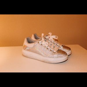 Skechers Silver Metallic Sneakers